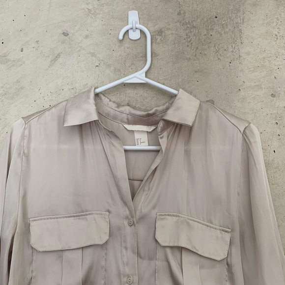Satin buttoned shirt from H&M - Picture 4 of 5